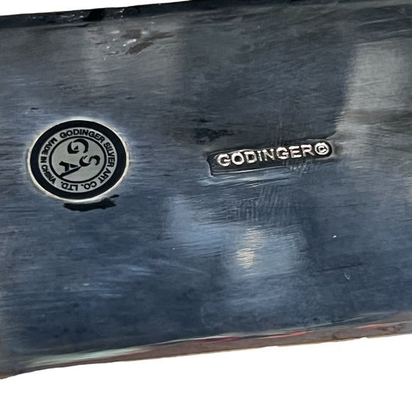 Godinger Silver Art Co. set of 2 Pinecone Wilderness Holiday trays - Picture 9 of 11